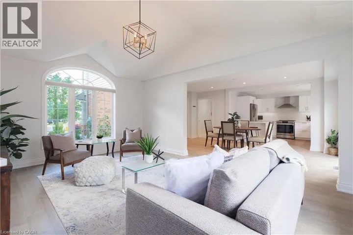 83 BENEDICT Place, Hamilton, Ontario L9A0A4