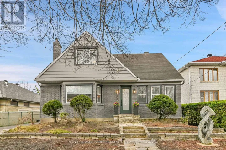 328 PLEASANT PARK ROAD, Ottawa, Ontario K1H5M8