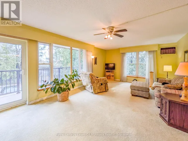 101 - 38 MONCK ROAD, Bracebridge (Macaulay), Ontario P1L1P4