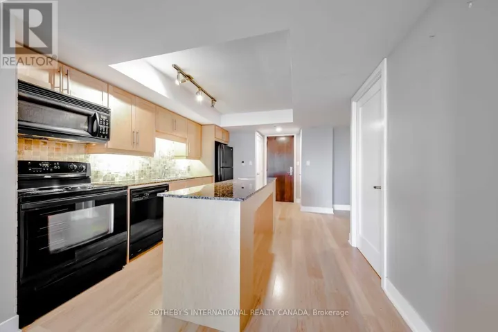 1705 - 20 BLUE JAYS WAY, Toronto (Waterfront Communities), Ontario M5V3W6