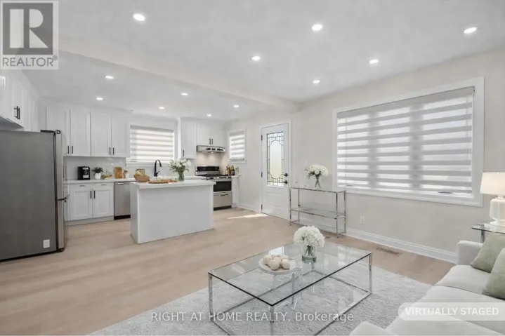 961 VICTORIA PARK AVENUE, Toronto (Clairlea-Birchmount), Ontario M4B2J4