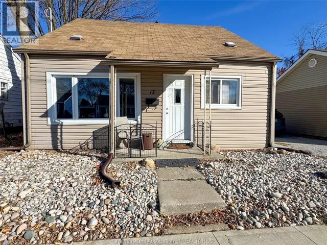 17 MCNAUGHTON AVENUE, Wallaceburg, Ontario None