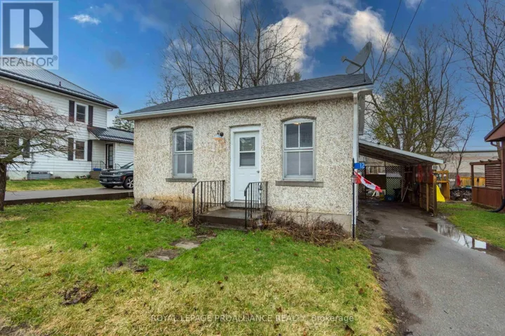 12 ALBERT ROAD, Quinte West (Frankford Ward), Ontario K0K2C0
