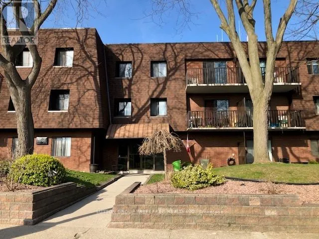 207 - 225 CAMPUS PARKWAY, Chatham-Kent (Chatham), Ontario N7L4X2