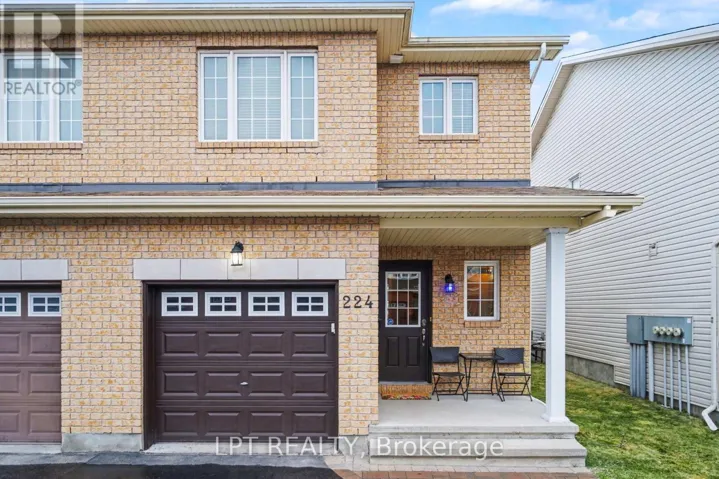 224 LAMPLIGHTERS DRIVE, Ottawa, Ontario K2J0K7