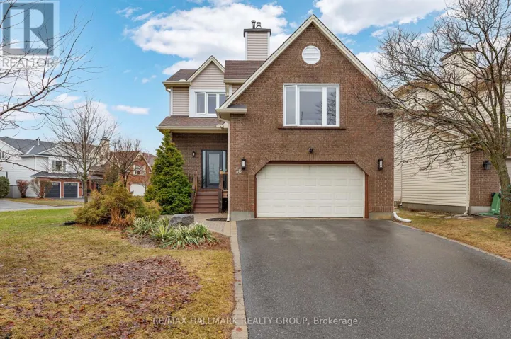 38 BRIERMOOR CRESCENT, Ottawa, Ontario K1T3G4