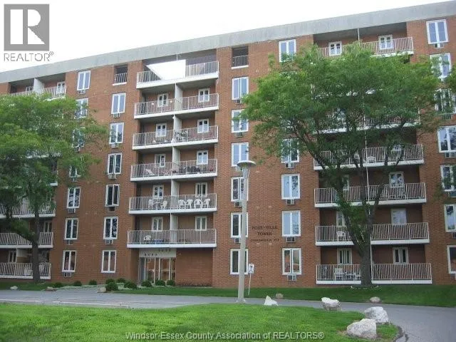 6600 THORNBERRY CRESCENT Unit# 195, Windsor, Ontario N8T2X2