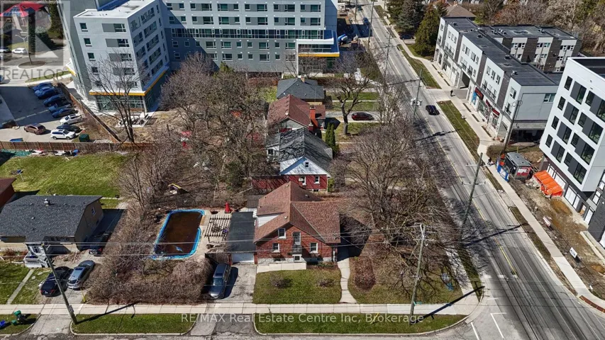 285 ALBERT STREET W, Waterloo, Ontario N2L3T9