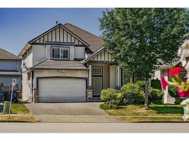 7833 147A STREET, Surrey, British Columbia V3S2T8