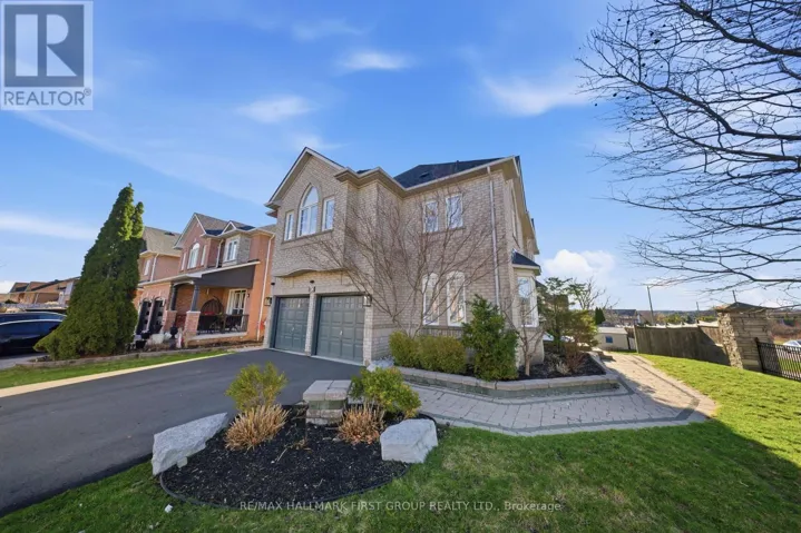 82 WOODCOCK AVENUE, Ajax (Northwest Ajax), Ontario L1T4L7