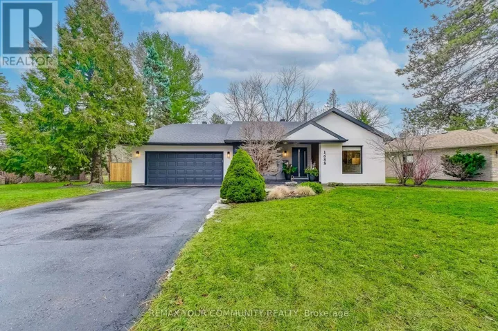1688 MISSENDEN CRESCENT, Mississauga (Clarkson), Ontario L5J2T4