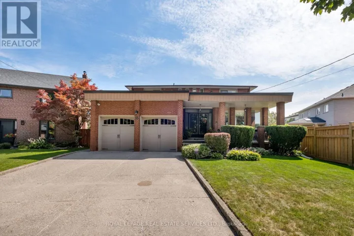 15 WESTROYAL ROAD, Toronto (Kingsview Village-The Westway), Ontario M9P2C4