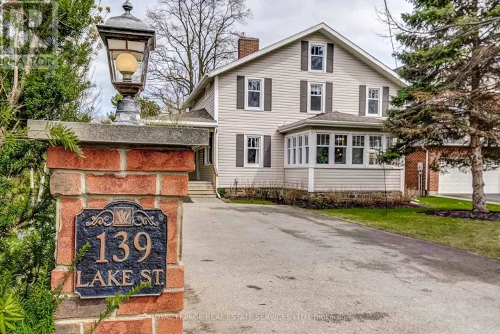 139 LAKE STREET, Grimsby (Grimsby Beach), Ontario L3M4M6