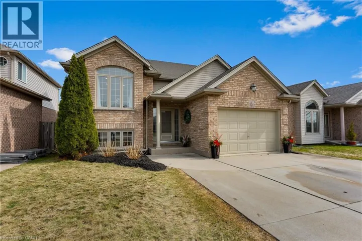 7032 KELLY Drive, Niagara Falls, Ontario L2H3J9