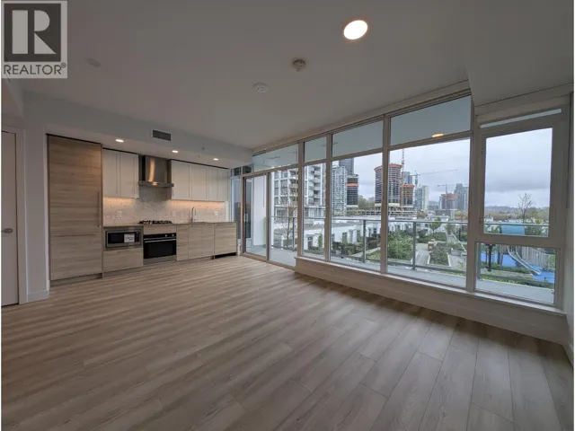 404 2381 BETA AVENUE, Burnaby, British Columbia V5C5N1