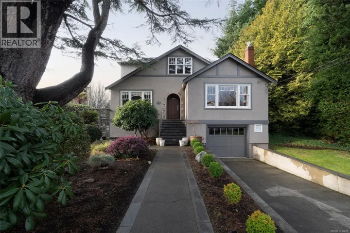 2741 Dufferin Ave, Oak Bay, British Columbia V8R3L5