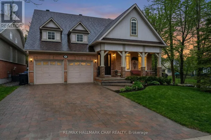 6 OAKMONT AVENUE, Oro-Medonte (Horseshoe Valley), Ontario L0L2L0