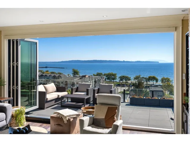 14786 MCDONALD AVENUE, White Rock, British Columbia V4B2C8