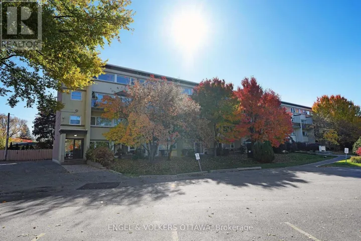216 - 12 CORKSTOWN ROAD, Ottawa, Ontario K2H5B3