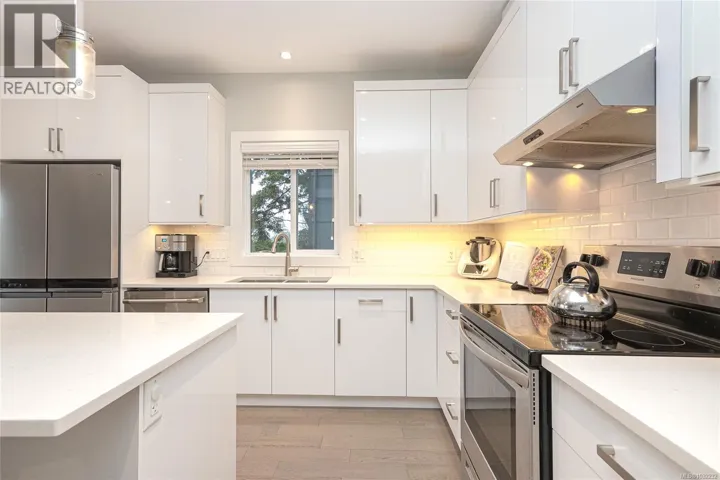 784 Braveheart Lane, Colwood, British Columbia V9C3R5