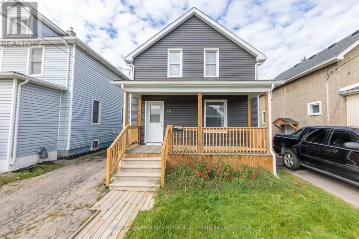 19 DUNCAN STREET, Welland (Lincoln/Crowland), Ontario L3B2C5