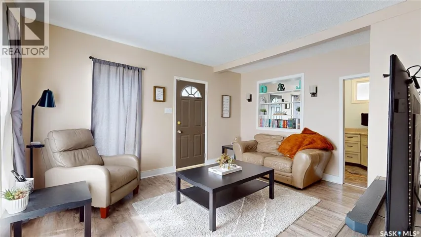 773 ATHOL STREET, Regina, Saskatchewan S4T3B4