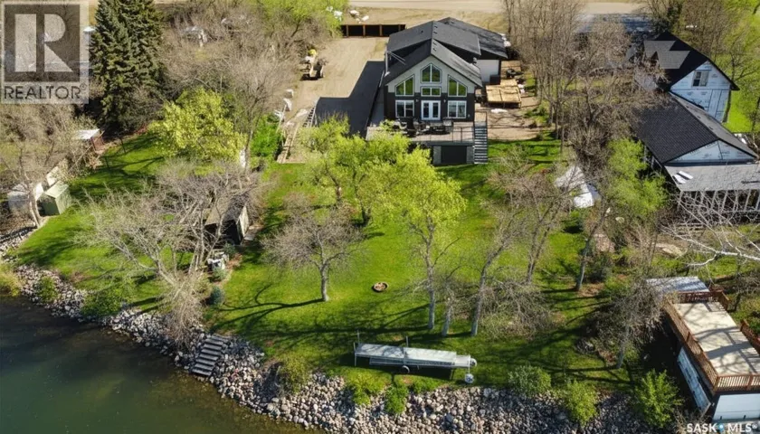 335 Daniel DRIVE, North Grove, Saskatchewan S0H4C0