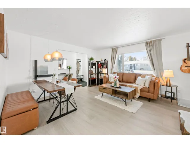 3429 120 AV NW, Edmonton, Alberta T5W1K1