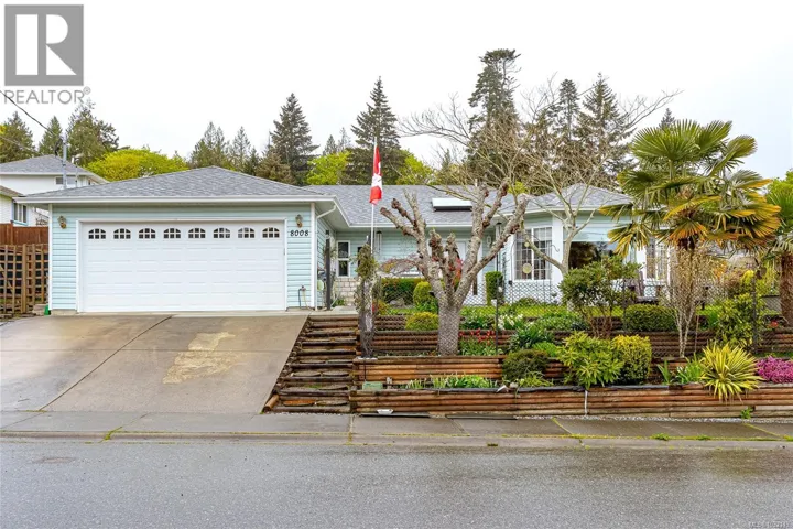 8008 Glenhurst Dr N, Crofton, British Columbia V0R1R0