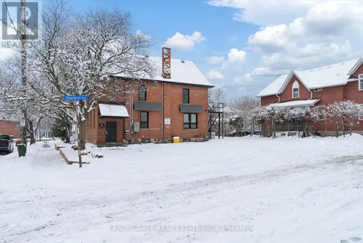 20 ELGIN STREET E, Oshawa (O'Neill), Ontario L1G1S8