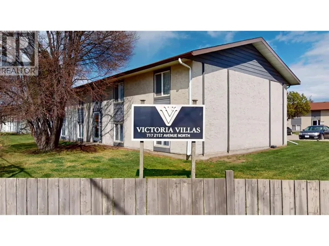 717 21ST N Avenue Unit# 33, Cranbrook, British Columbia V1C5T9