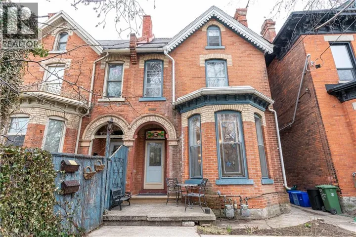 127 EAST Avenue S, Hamilton, Ontario L8N2T6