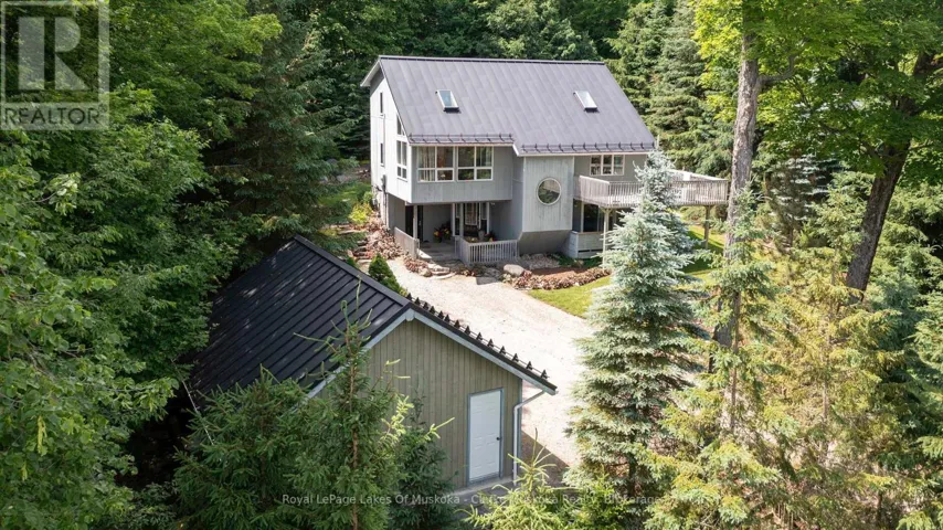 1806 VALLEY ROAD, Huntsville (Chaffey), Ontario P1H1A8