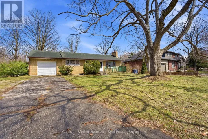 74 RODNEY BOULEVARD, Guelph (Dovercliffe Park/Old University), Ontario N1G2H3