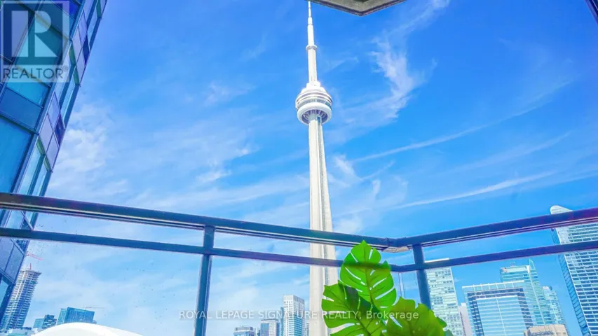 1726 - 230 QUEENS QUAY W, Toronto (Waterfront Communities), Ontario M5J2Y7