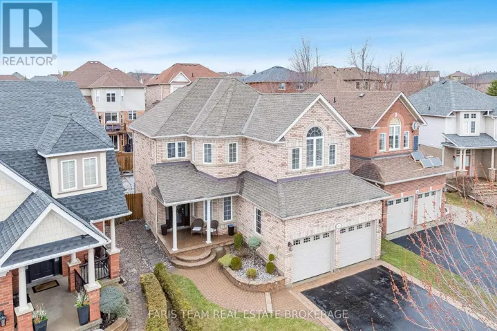 12 KENSINGTON TRAIL, Barrie (Innis-Shore), Ontario L4N0K5