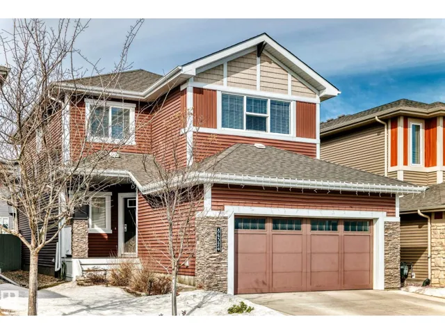 8432 219 ST NW NW, Edmonton, Alberta T5T7E1