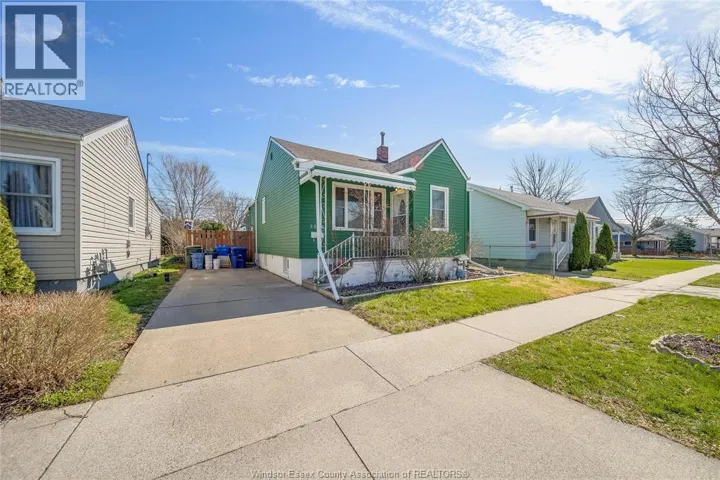 2286 FOREST AVENUE, Windsor, Ontario N8W2G6