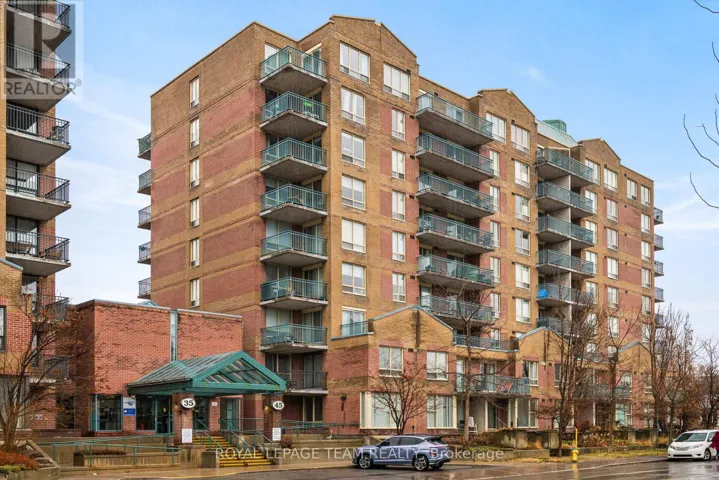 902 - 45 HOLLAND AVENUE, Ottawa, Ontario K1Y4S3