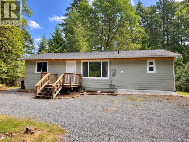 840 Mary Rd, Gabriola Island, British Columbia V0R1X3