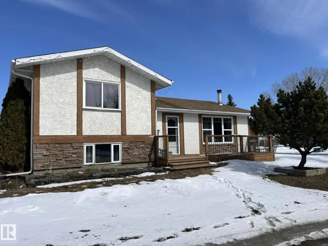 9702 95 AV, Morinville, Alberta T8R1H4