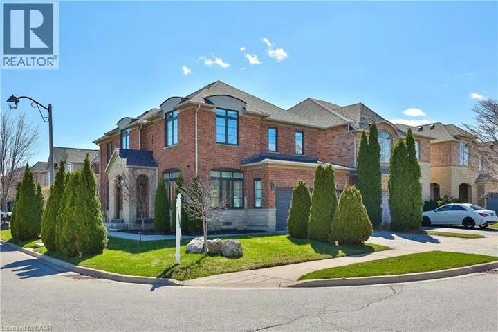 2252 DEWSBURY Drive, Oakville, Ontario L6M0A6