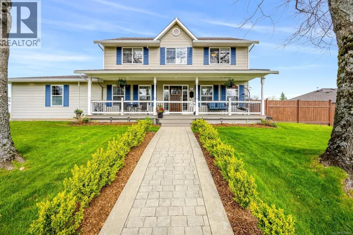 1097 McBride Pl, Courtenay, British Columbia V9N8Z2