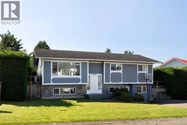 4119 Cabot Pl, Saanich, British Columbia V8N4V9