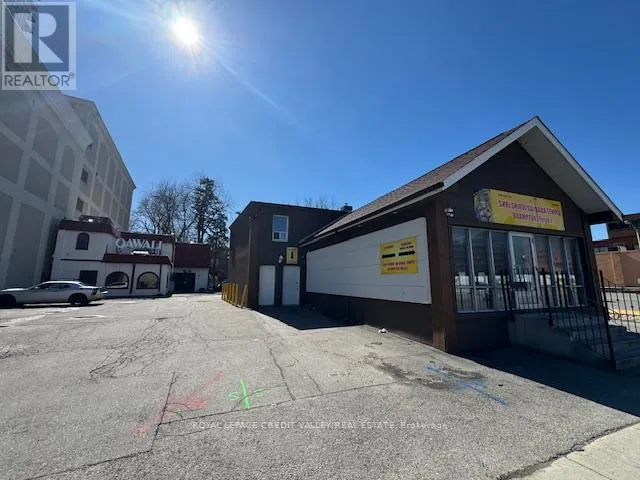 23 GEORGE STREET N, Brampton (Downtown Brampton), Ontario L6X1R3