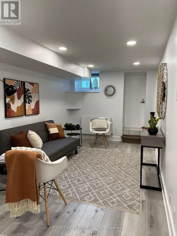 BSMT - 76 GLENDALE AVENUE, Toronto (High Park-Swansea), Ontario M6R2T1