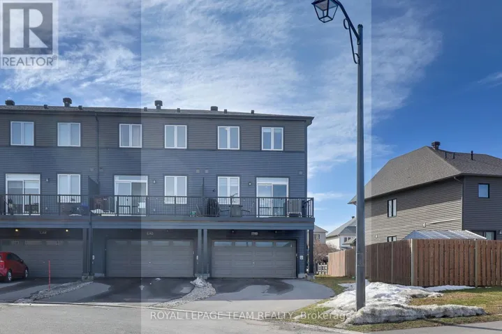 1140 SPEEDVALE COURT, Ottawa, Ontario K2T0P5