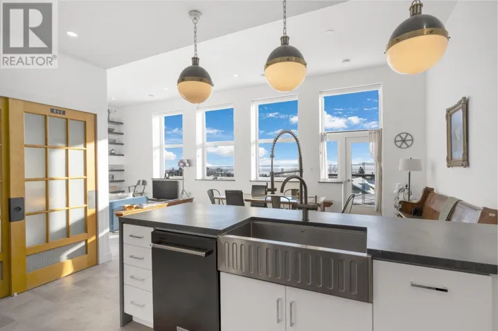 3406-96 High ST, Thunder Bay, Ontario P7A5R3