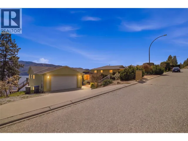 5245 Sutherland Road, Peachland, British Columbia V0H1X2