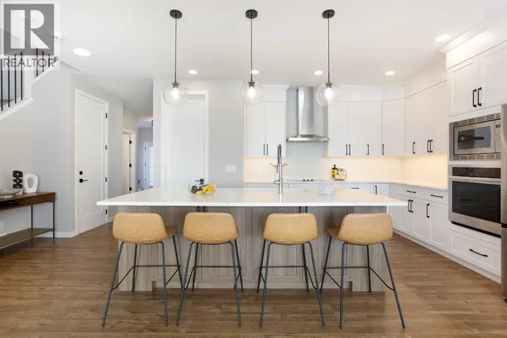 288 Magnolia Crescent SE, Calgary, Alberta T3M3T3